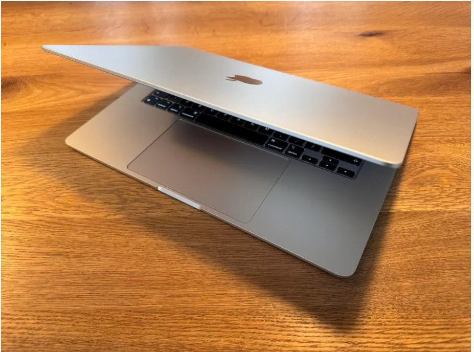 Revolucionando la Potencia y la Innovación con los Nuevos Procesadores M3 Pro y M3 Max en el MacBook Pro 2024 2 M3 Pro