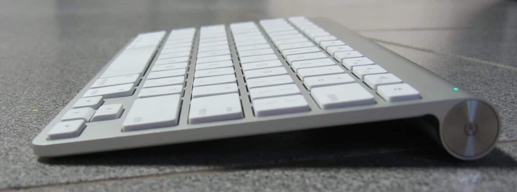 Magic Keyboard: 7 secretos esenciales del teclado Apple 2 keyboard